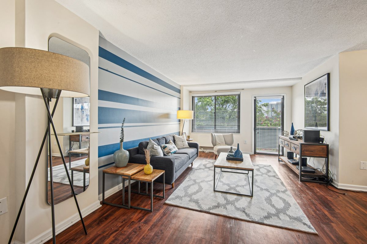 Riverside Apartments